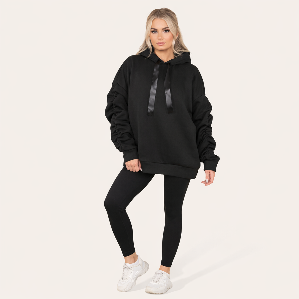 , Oversized Style Edit: Eyewear, Tees & Cargo Trousers